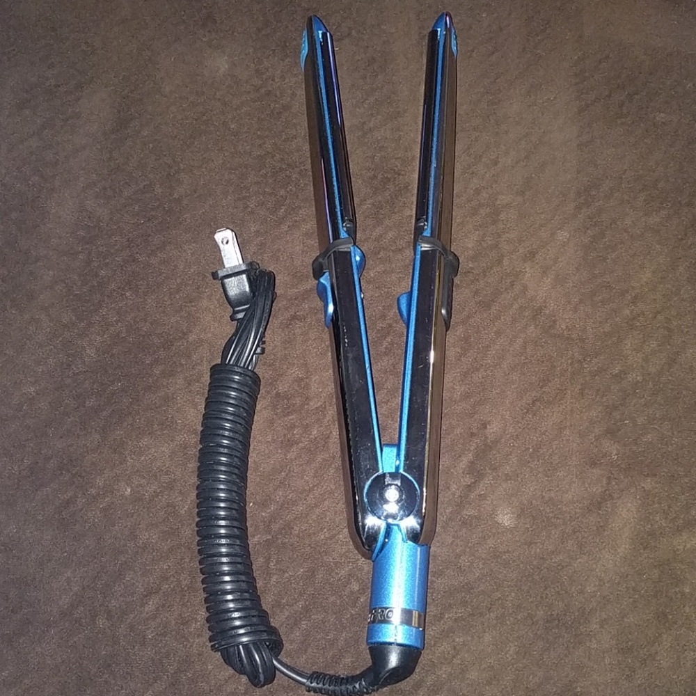 Sold.....Babyliss pro prima 3000